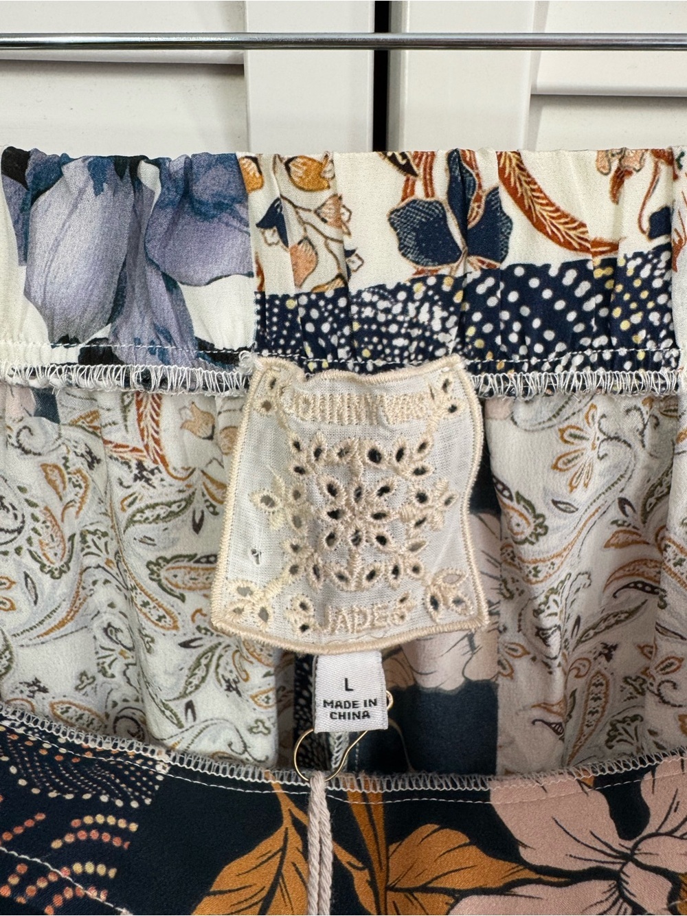Johnny Was Jade Polaris Silk Easy Pant Wide Leg Patchwork Print Floaty Large NWT - Picture 8 of 9